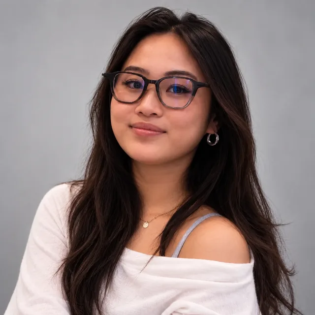 Portrait of Kim, Creative Designer at Rampfinity
